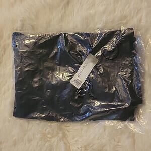 NWT - Mono B - Booty Stretch Leggings - Large